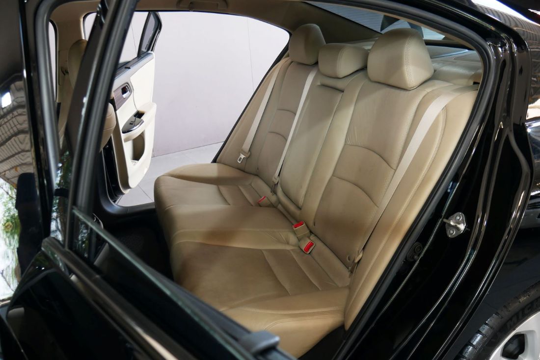 Thumbnail [100%x225]