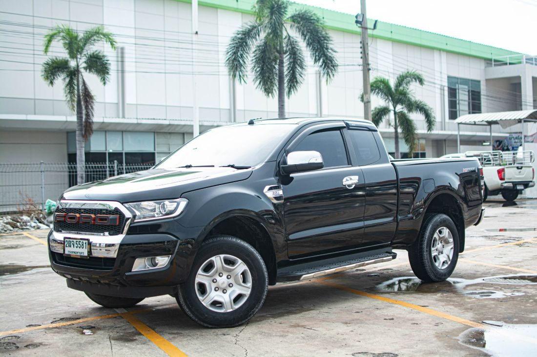 Thumbnail [100%x225]