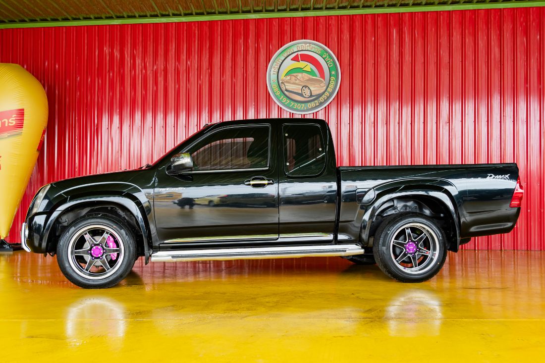 Thumbnail [100%x225]