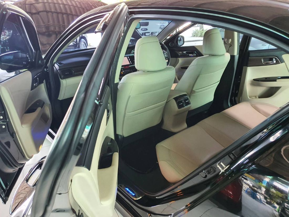 Thumbnail [100%x225]